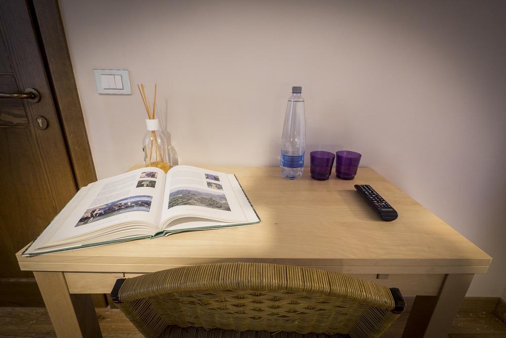 B&B Emporio Magione Buitenkant foto