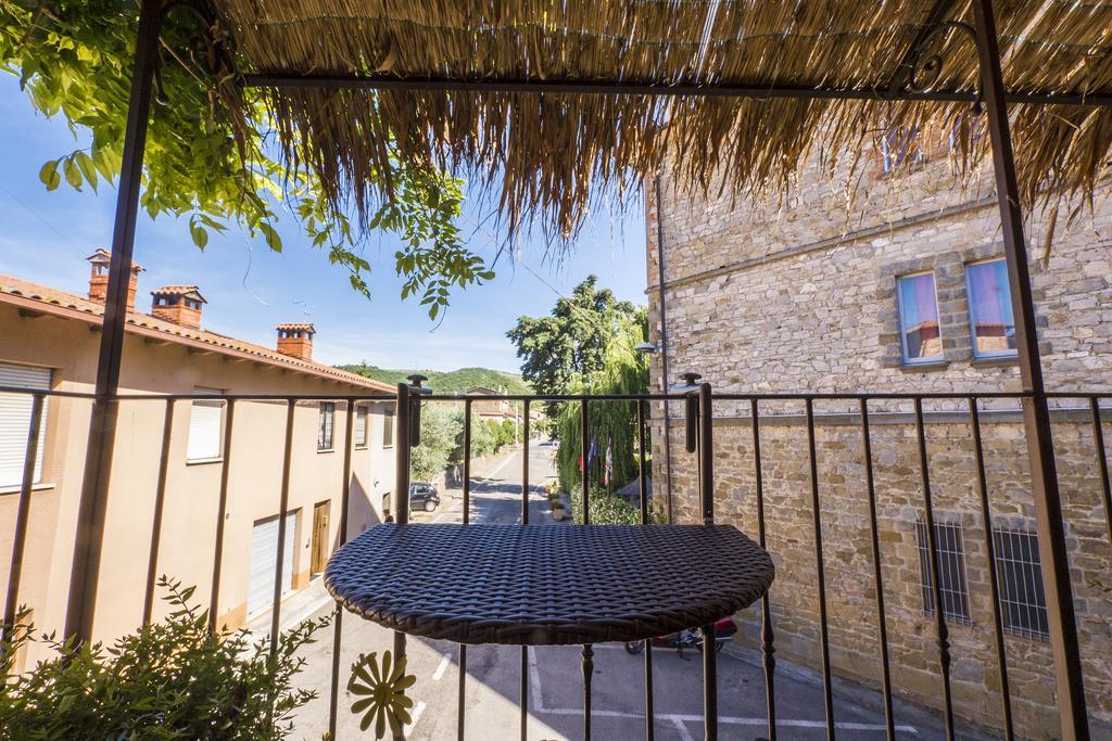 B&B Emporio Magione Buitenkant foto